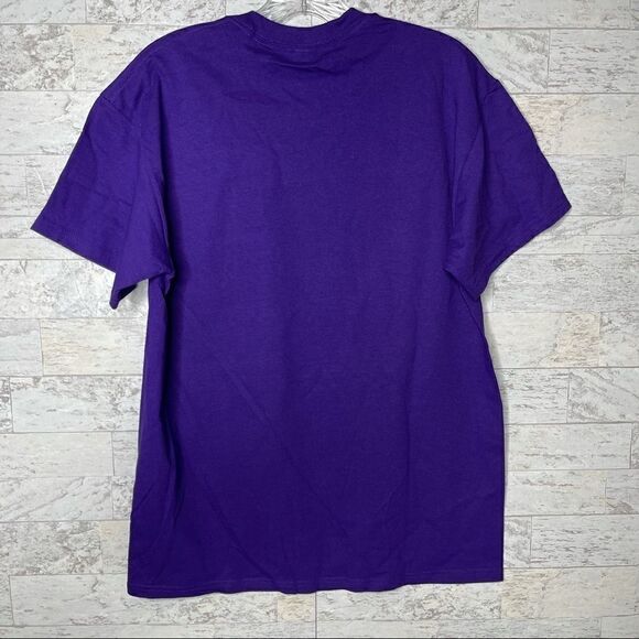 Gildan Men’s Purple Last Frontier Anchorage Alaska T-Shirt Size Medium - Picture 2 of 8